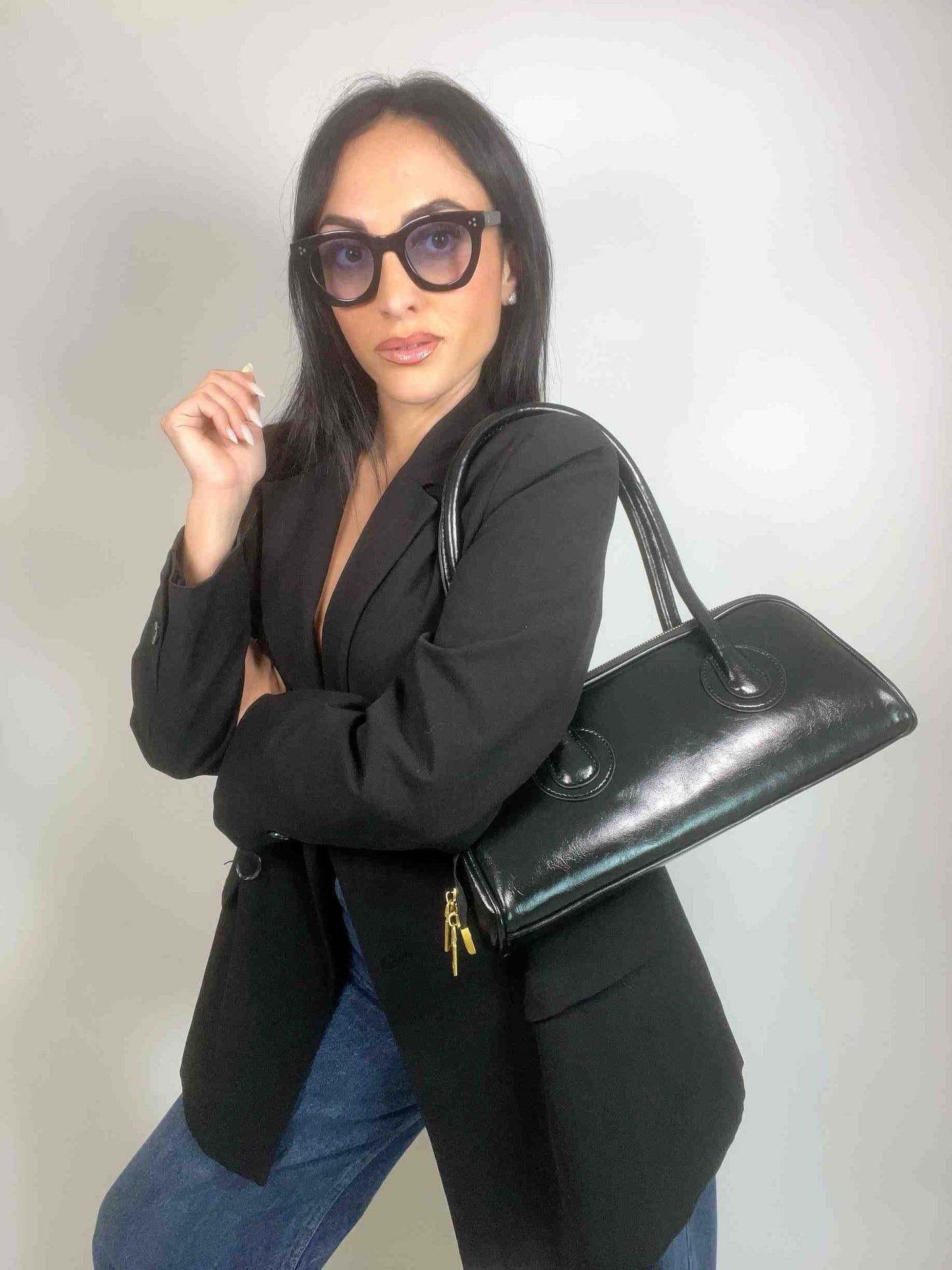 ALAIA BAGUETTE BAG - BLACK