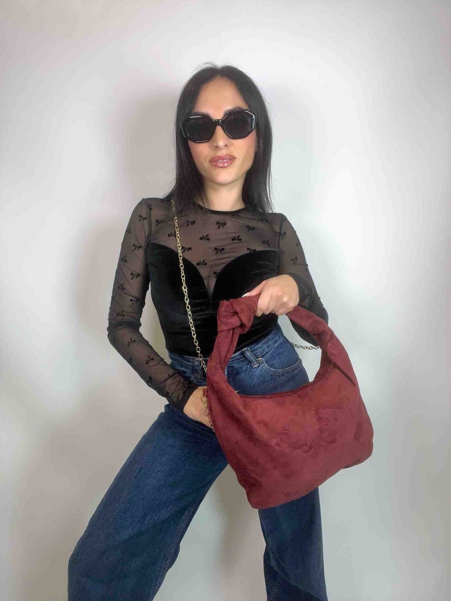 JOLIE MIDI - SUEDE KNOT BAG WINE RED