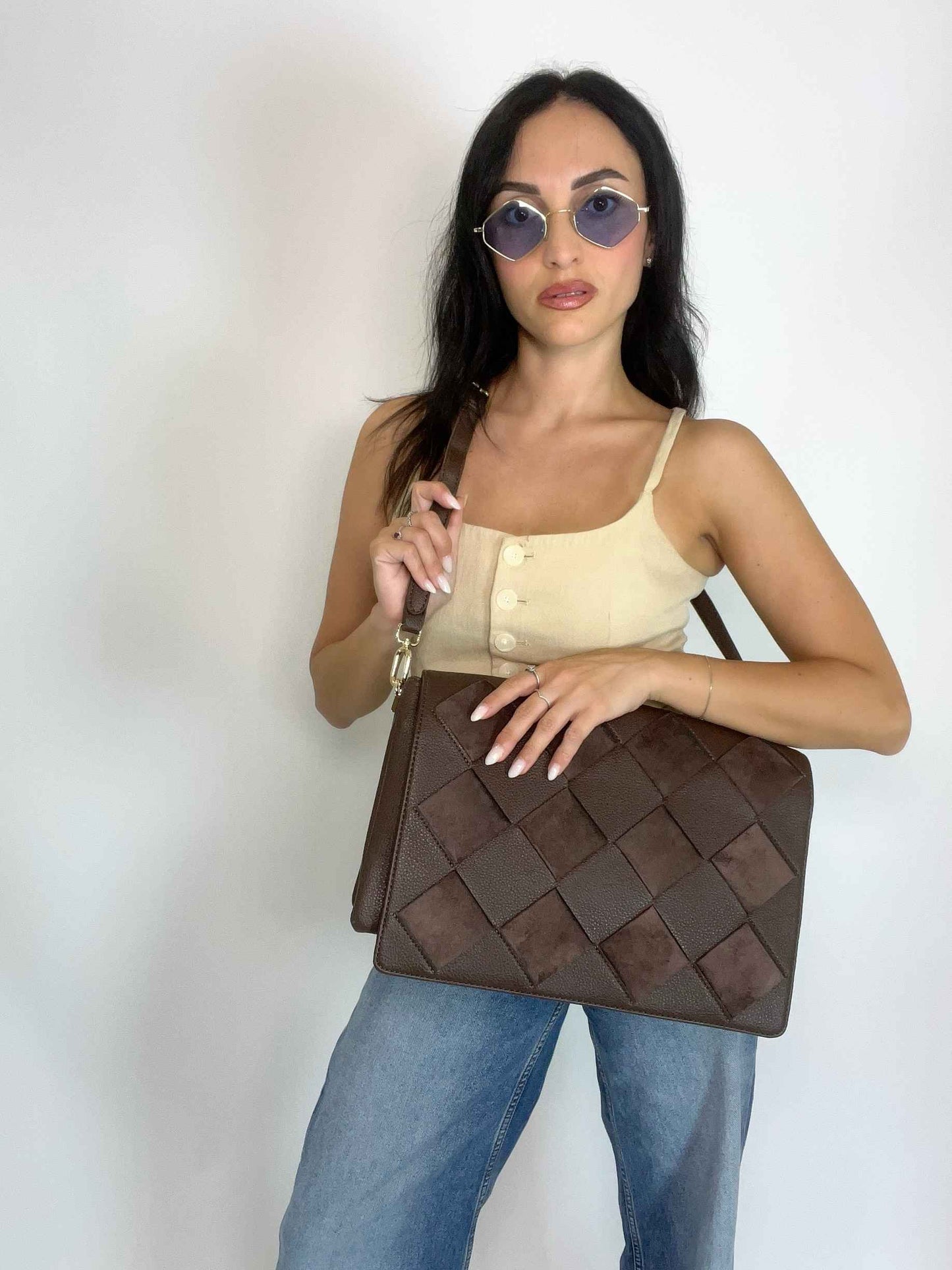 VICTORIA - SQUARE CLUTCH DARK CHOCOLATE