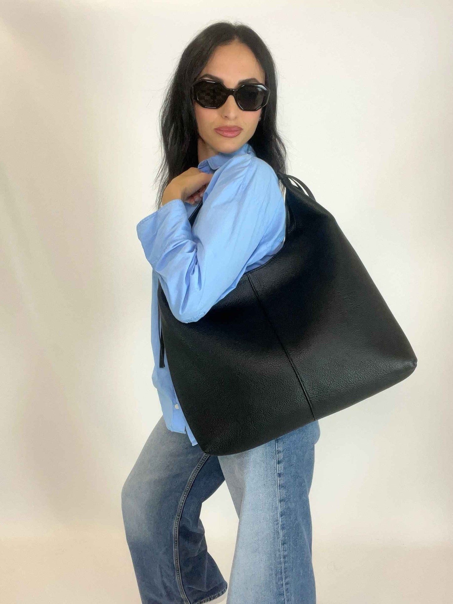AURA - TOTE BAG BLACK