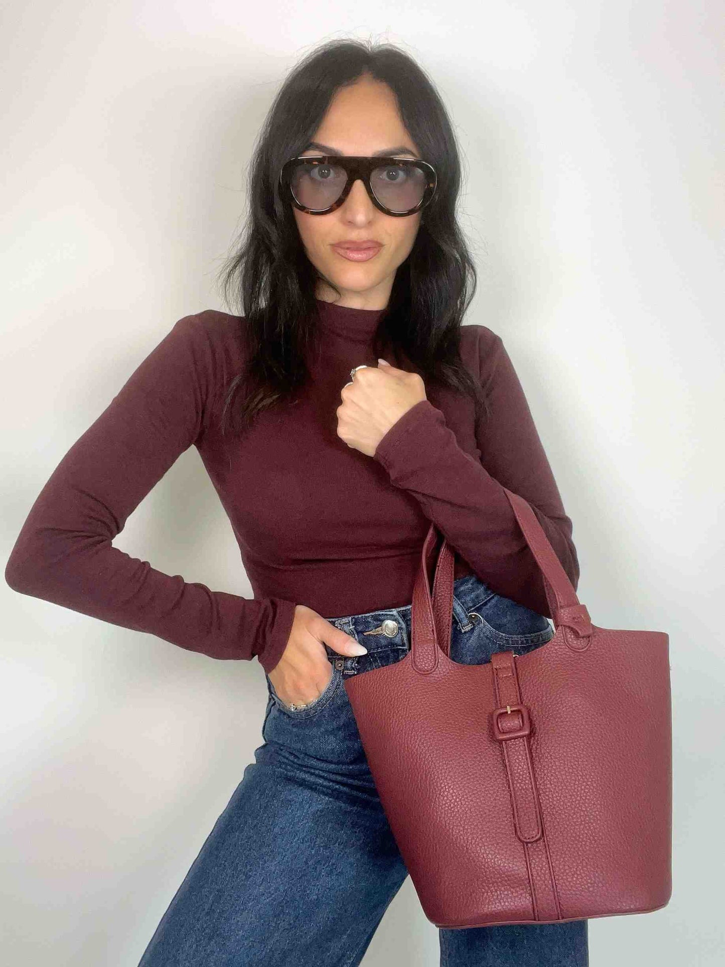 CLARA BUCKET BAG - WINE RED