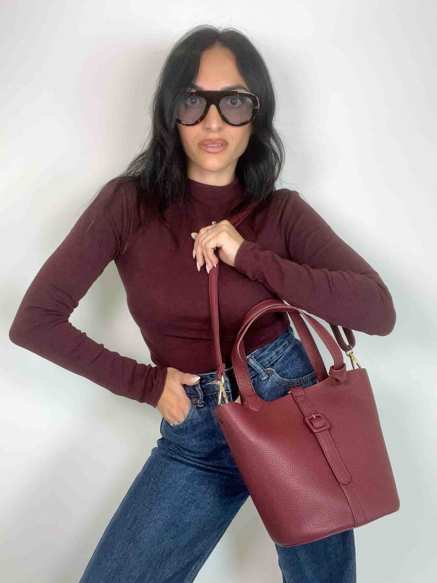 CLARA BUCKET BAG - WINE RED