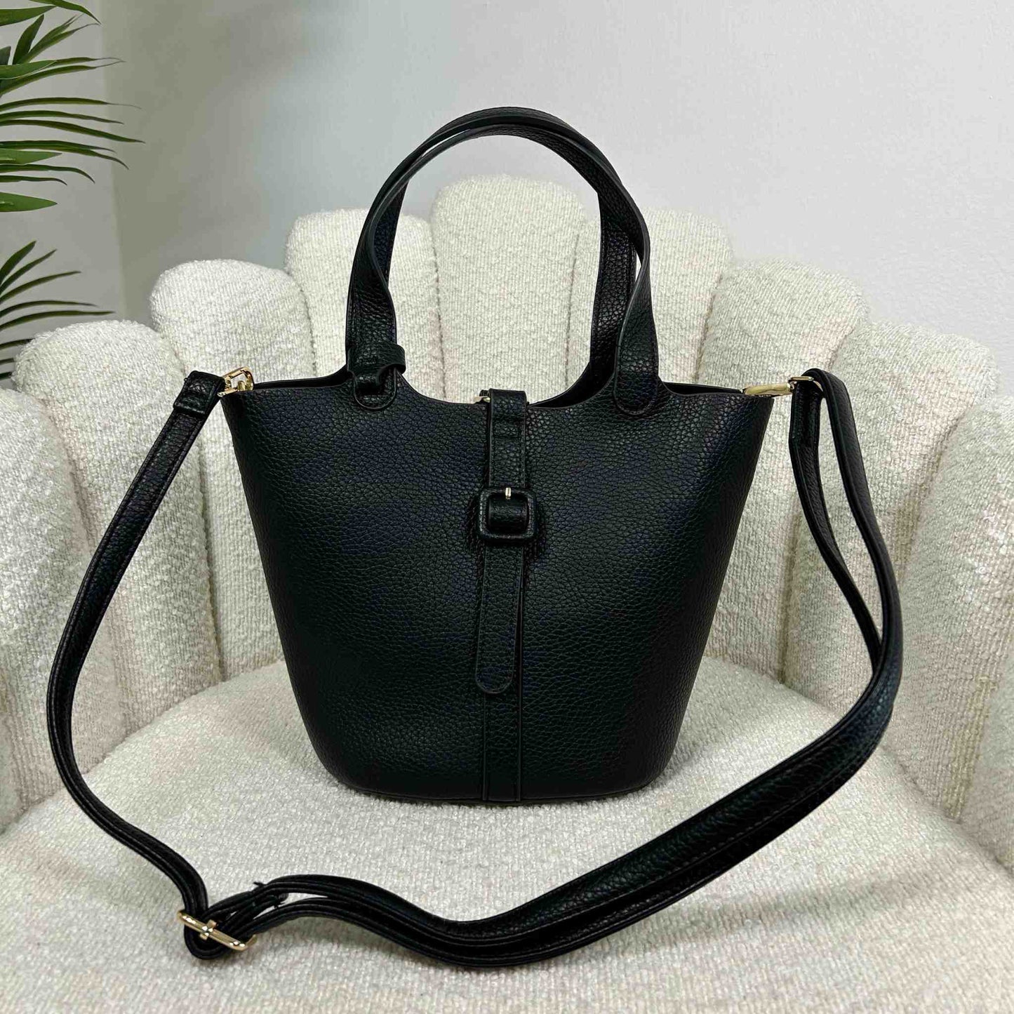 CLARA BUCKET BAG - BLACK