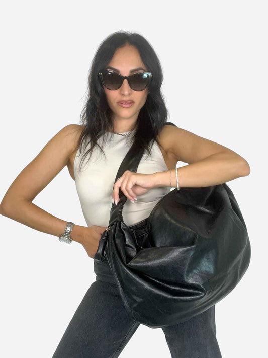 EVELYN SOFT HOBO BAG - BLACK