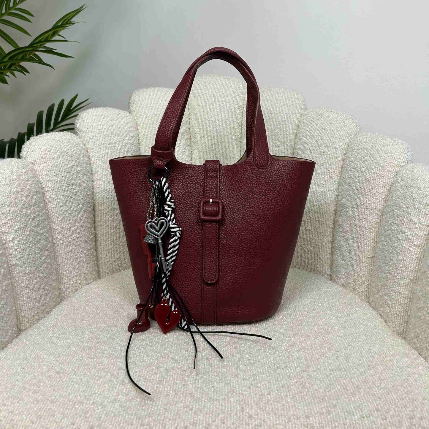 CLARA BUCKET BAG - WINE RED
