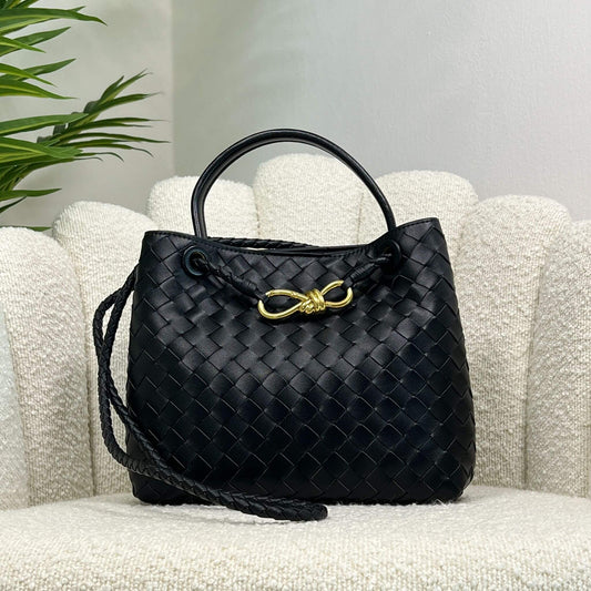 LADY D - BLACK