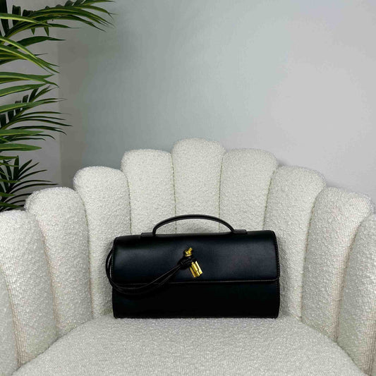 CHLOE CLUTCH BAG - BLACK