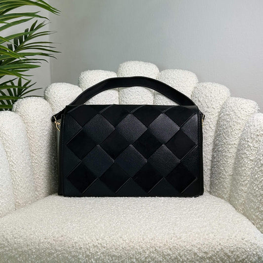 VICTORIA - SQUARE CLUTCH BLACK