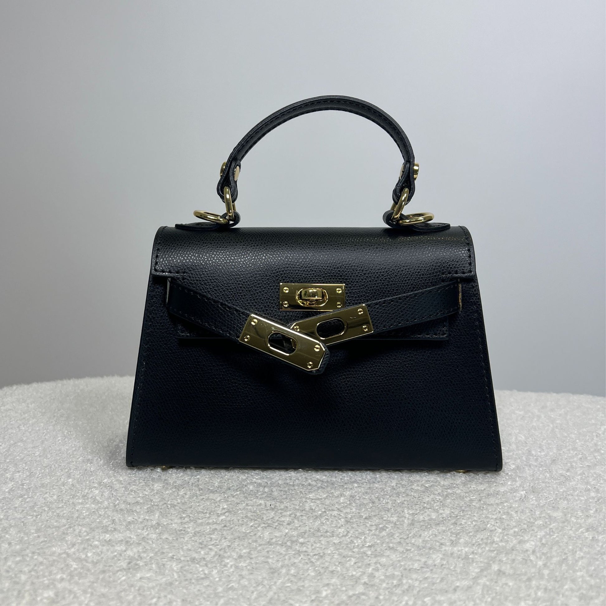 Borsa mini nera in pelle con chiusura metallica dorata e tracolla removibile - ÈCLAT mini kelly hermes 3
