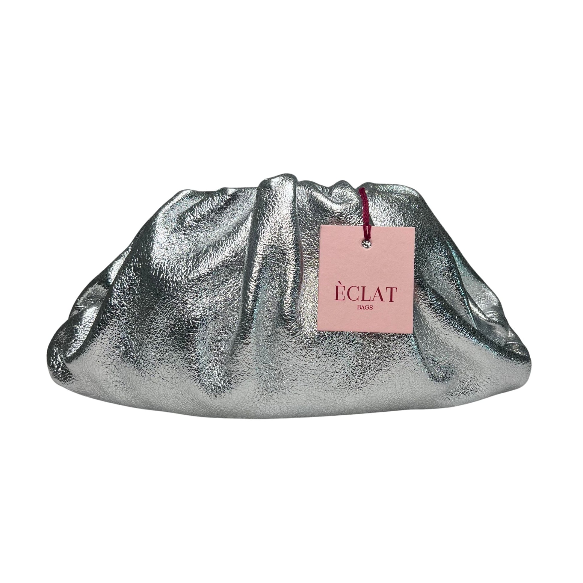 Mini pouch in pelle argento stile Bottega Veneta, clutch elegante ÉCLAT Bags fatta a mano